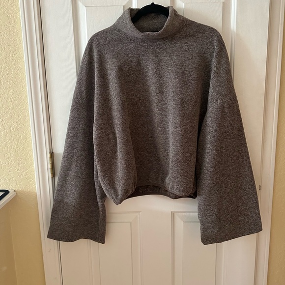 Beyond Yoga Back East Pullover - Picture 2 of 7